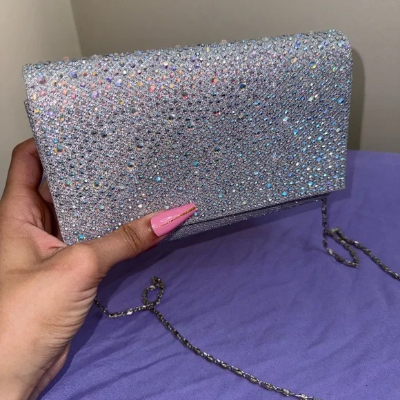 Silver Sparkle Clutch with Crossbody Chain - Picture 2 of 5